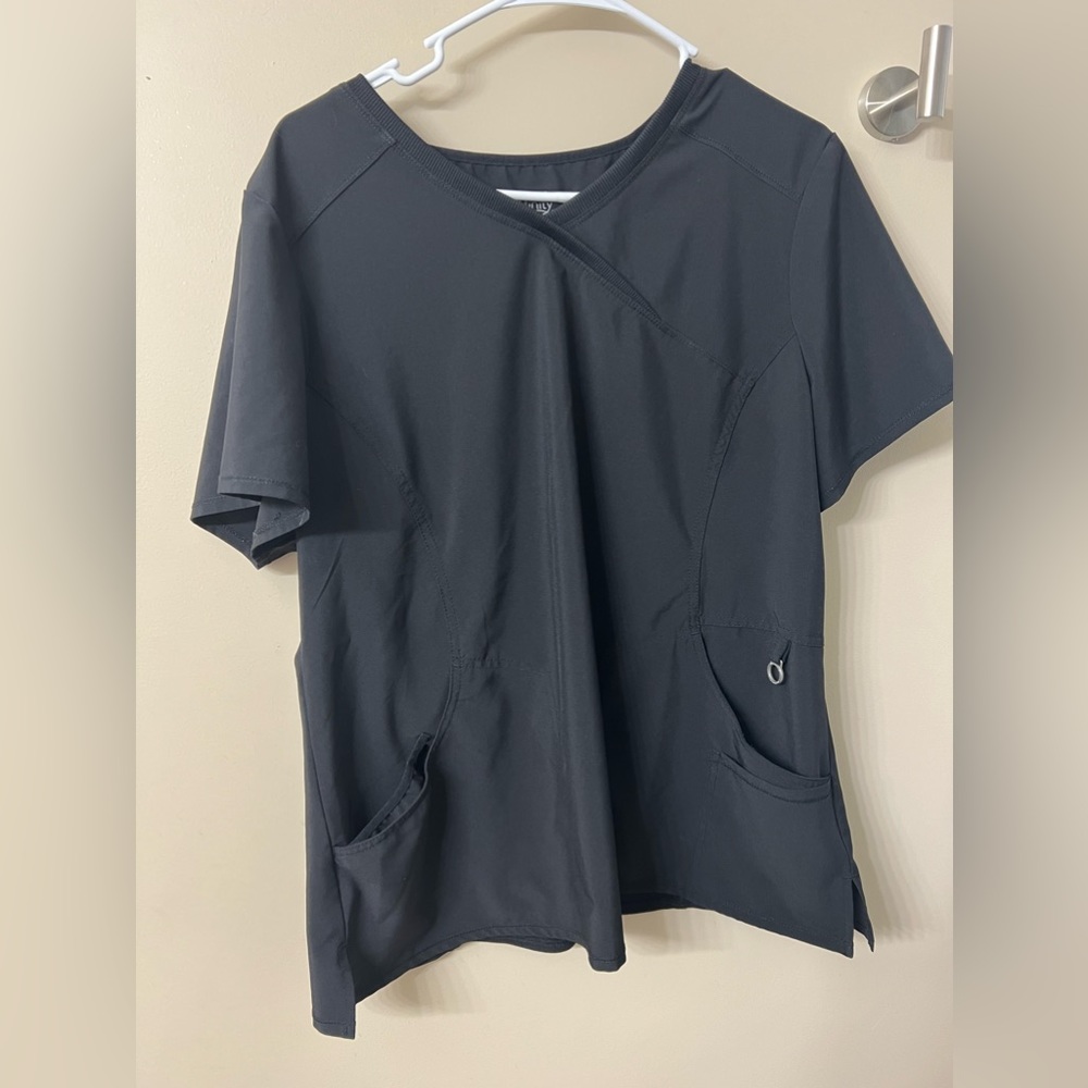 Cherokee infinity scrubs- black- xl top, med bottoms